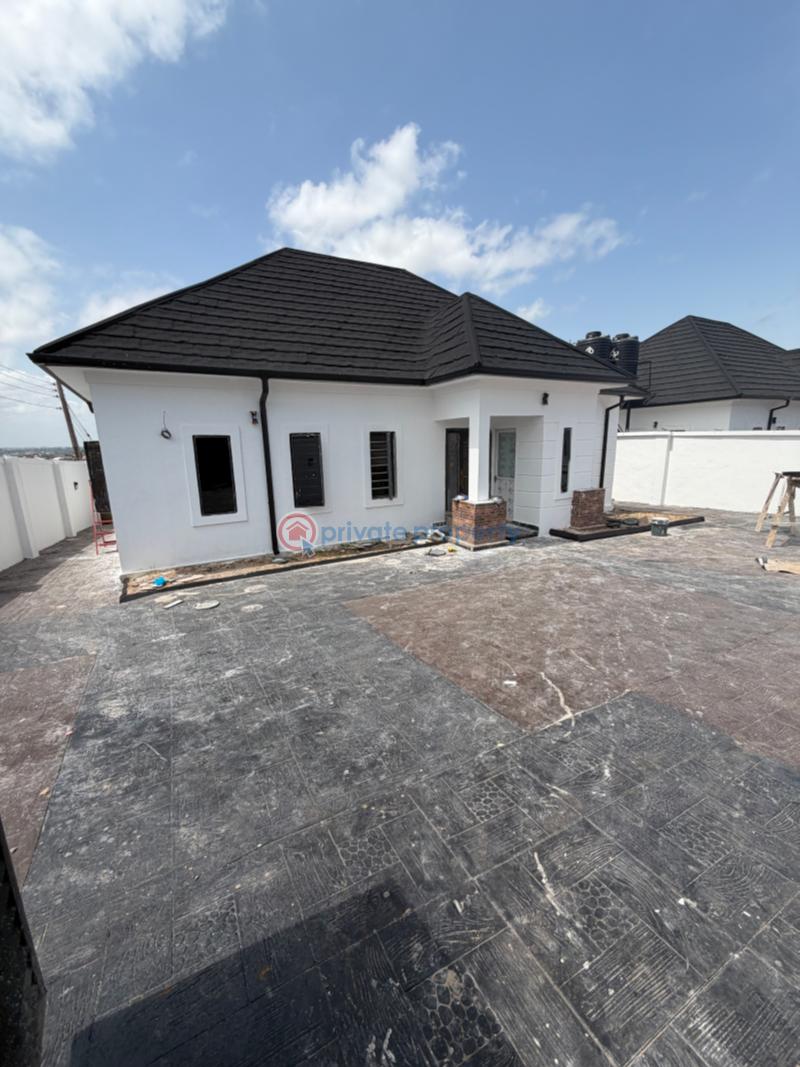 3 bedroom Bungalow For Sale Legacy Estate Enugu Suburb Enugu Area  - 0