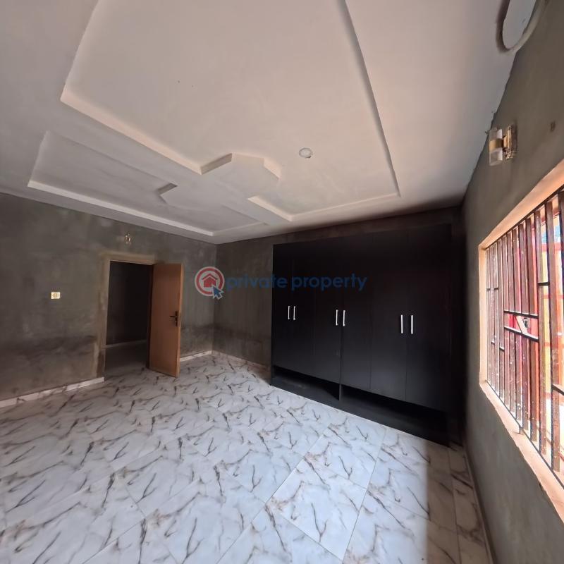 3 bedroom Bungalow For Sale Asero Housing Estate. Asero Abeokuta Ogun - 1