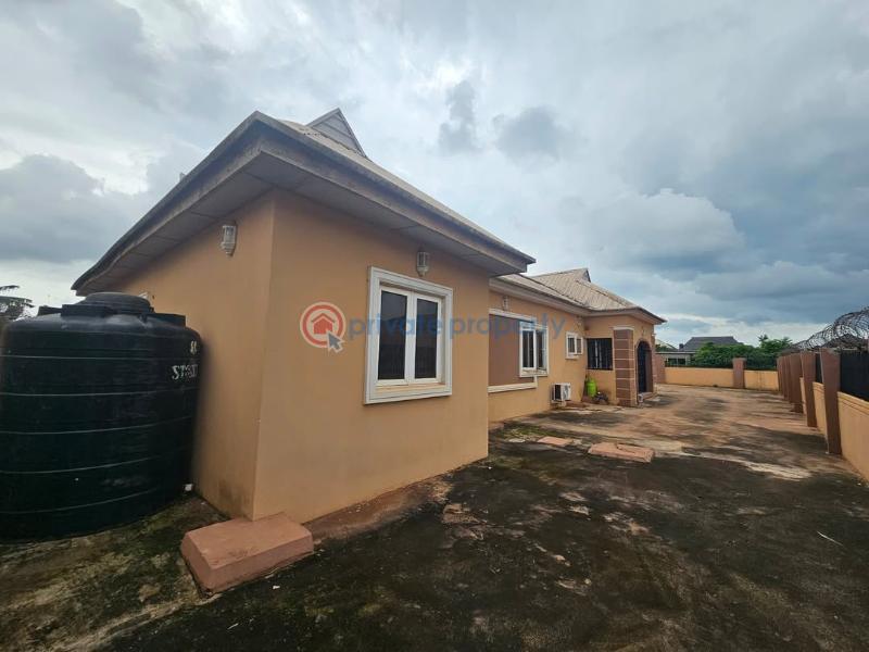 3 bedroom Bungalow For Sale Laderin Estate Oke Mosan Abeokuta Ogun - 6