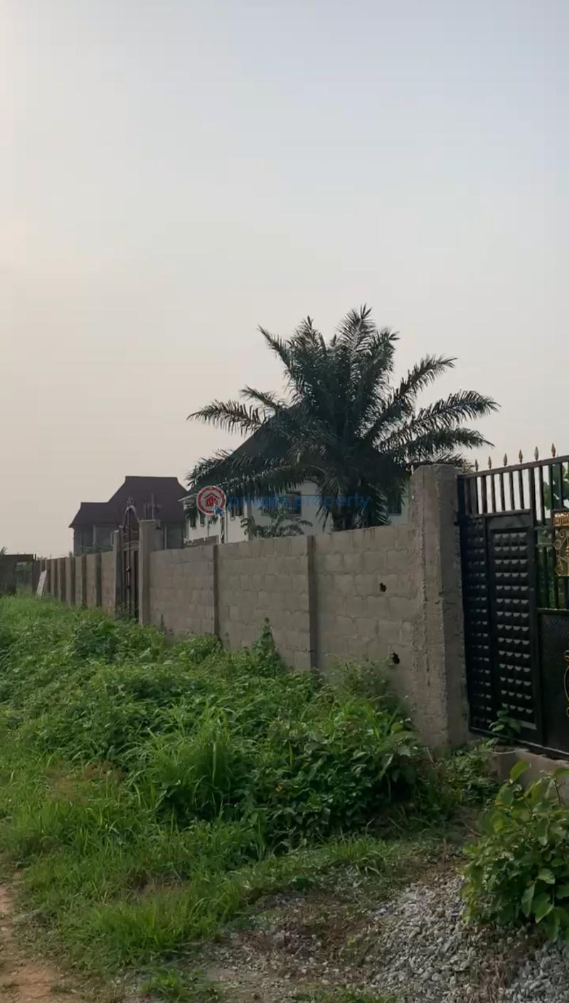 4 bedroom Detached Bungalow For Sale Mowe Obafemi Owode Ogun - 1