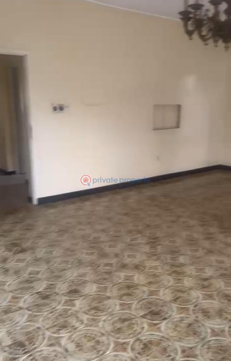 3 bedroom Commercial Property For Rent Off Adeniran Ogunsanya Adeniran Ogunsanya Surulere Lagos - 1