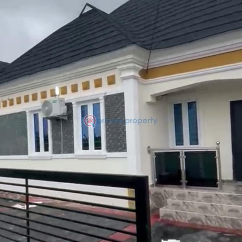 3 bedroom Detached Bungalow For Sale Rccg Camp Mowe Ogun area 