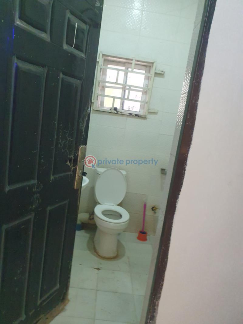 3 bedroom Bungalow For Rent Jikowyi Phase 4 Behind Christ Embassy Jikwoyi Abuja Phase 4  - 21