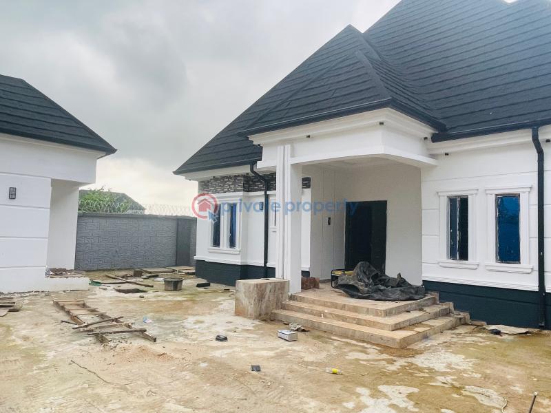 3 bedroom Bungalow For Sale Orji, Owerri, Imo State, Close To Senator Onyewuchi’s Residence. Owerri Imo - 0
