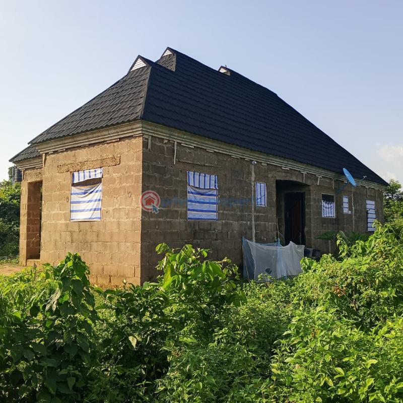 3 bedroom Detached Bungalow For Sale Ogunpade Street, Agugu Area, Lalupon, Iwo Road, Ibadan Iwo Road Ibadan Oyo - 3