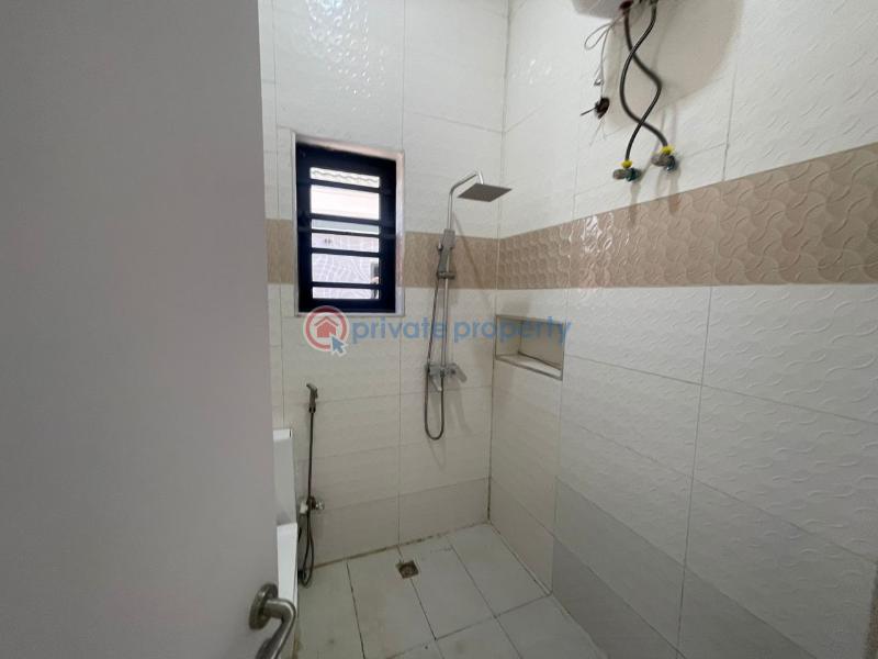 3 bedroom Detached Bungalow For Sale Lokogoma Abuja Phase 2  - 4