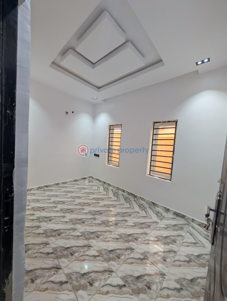 3 bedroom Bungalow For Sale Eleyele Ibadan Oyo - 11