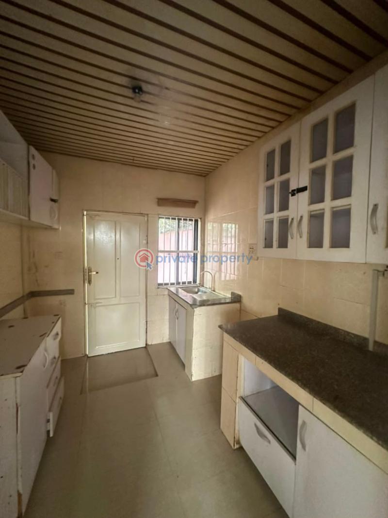 3 bedroom Detached Bungalow For Rent Lekki Phase 1 Lagos - 9