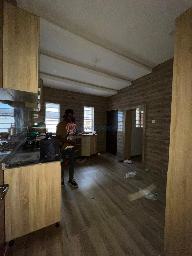 House For Sale Adeosun, Akala Akobo Ibadan Ibadan Oyo - 8