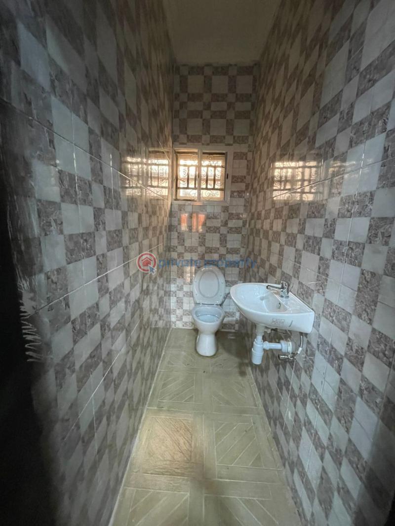 3 bedroom Detached Bungalow For Rent Alalubosa Gra, Ibadan Alalubosa Ibadan Oyo - 4