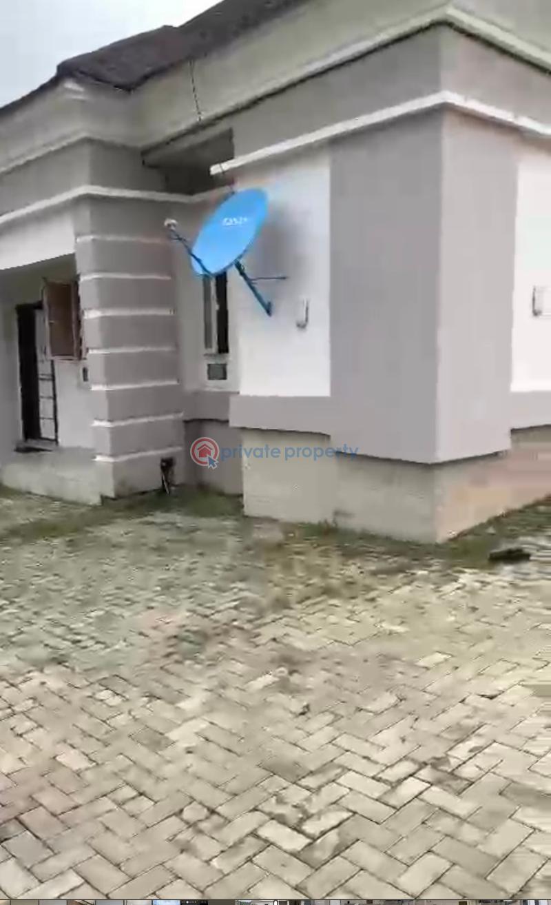 3 bedroom Detached Bungalow For Sale Karsana Abuja Phase 3  - 1