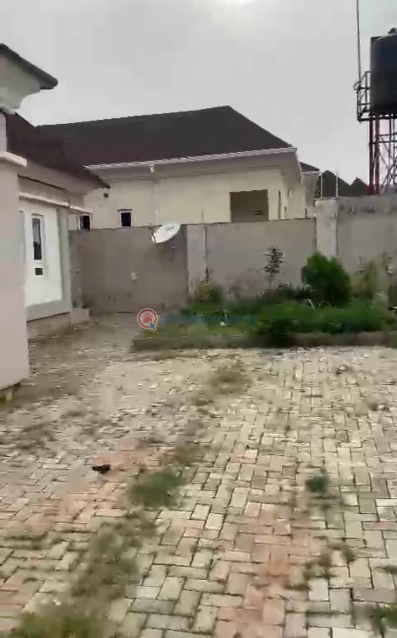 3 bedroom Detached Bungalow For Sale Karsana Abuja Phase 3  - 5
