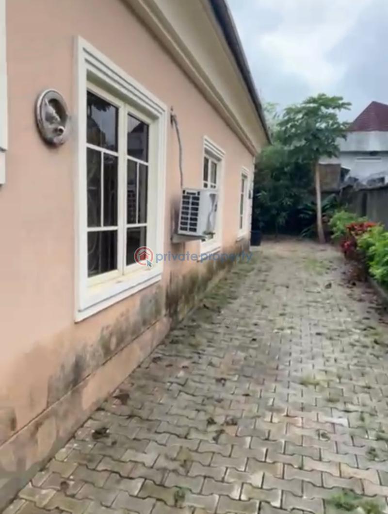 3 bedroom bungalow with 2 rooms bq - 3 3 bedroom Detached Bungalow For Sale Dabo Estate Life Camp Abuja Phase 3  - 3