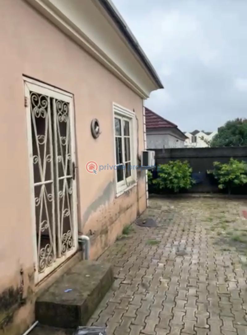 3 bedroom bungalow with 2 rooms bq - 1 3 bedroom Detached Bungalow For Sale Dabo Estate Life Camp Abuja Phase 3  - 1