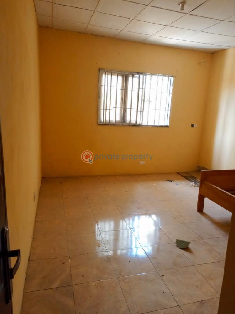 3 bedroom Bungalow For Sale Igbopa London Ijede Ikorodu Lagos - 3