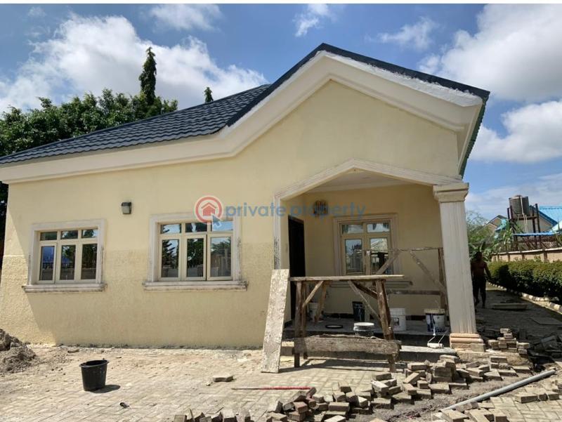 3 bedroom Detached Bungalow For Sale Suncity Estate Galadimawa Abuja Phase 3  - 4