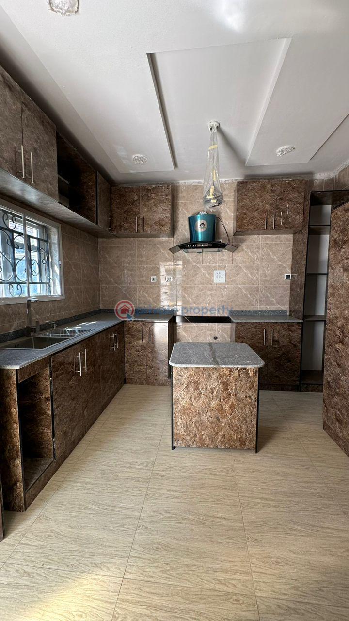 3 bedroom Detached Bungalow For Sale Karsana Abuja Phase 3  - 4