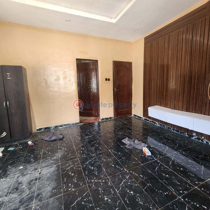3 bedroom Bungalow For Sale Elewuro Area Akobo Ibadan Oyo - 2