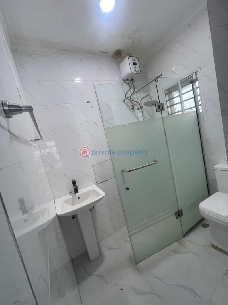 House For Rent At Aerodrome Gra, Ibadan Ibadan Oyo - 4