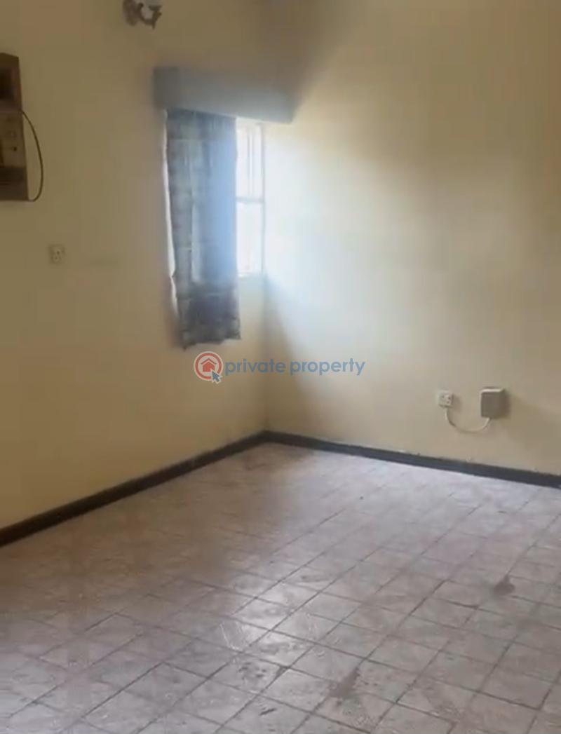 3 bedroom Commercial Property For Rent Off Adeniran Ogunsanya Adeniran Ogunsanya Surulere Lagos - 2