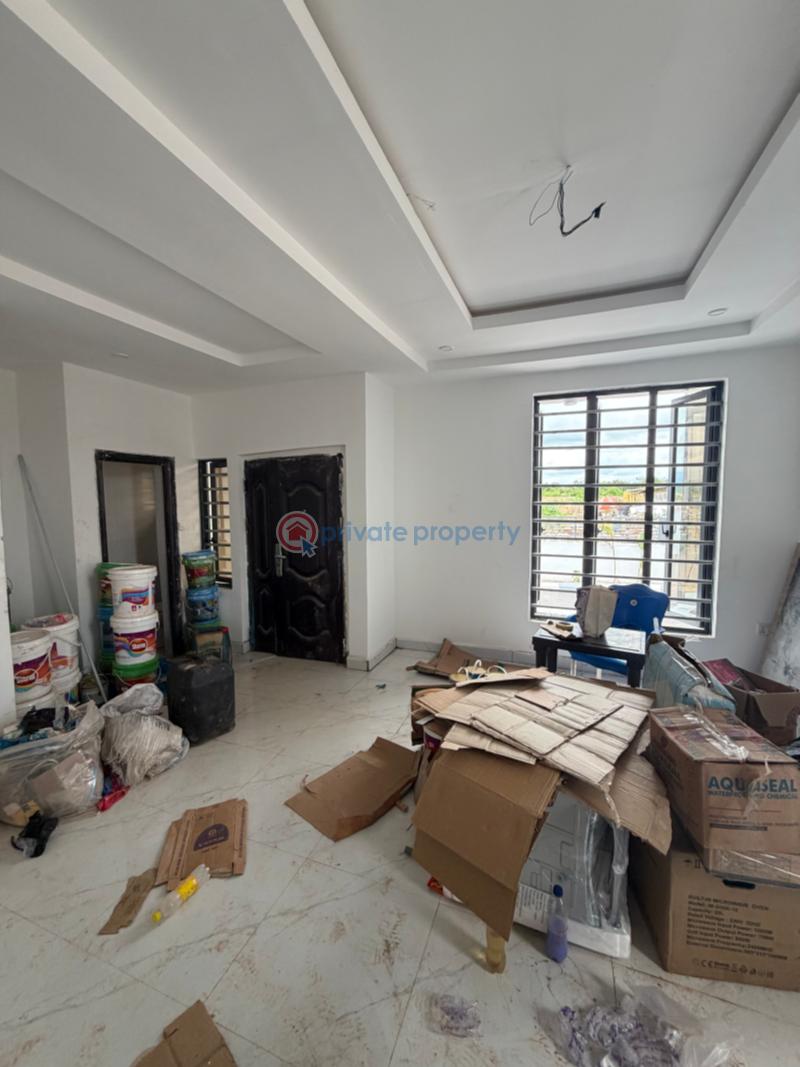 3 bedroom Detached Bungalow For Sale Nike Enugu Suburb Enugu Area  - 4