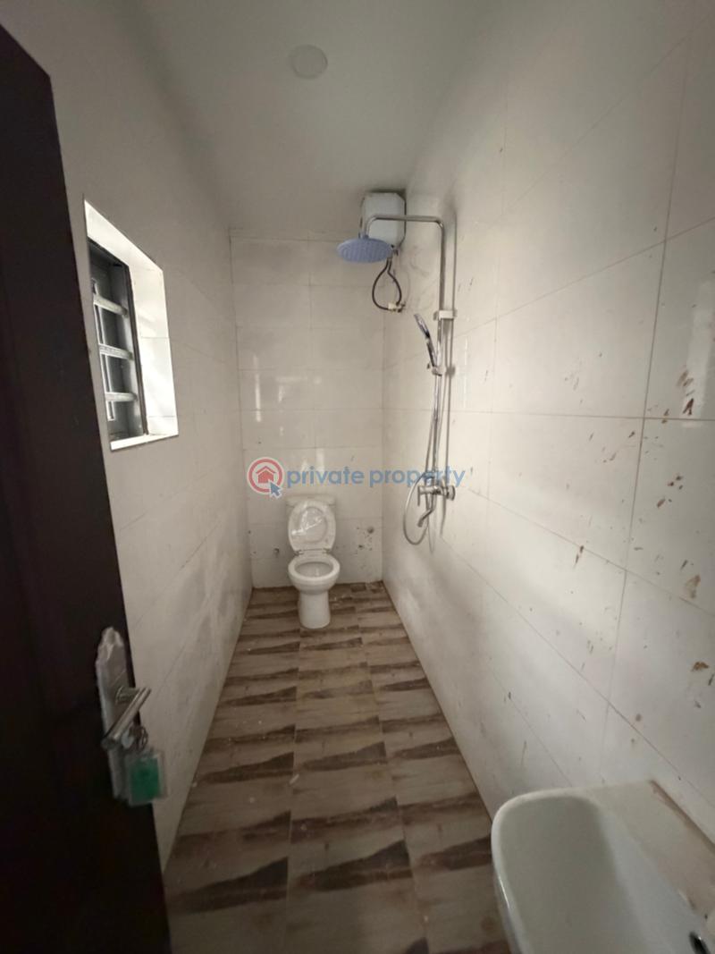 3 bedroom Detached Bungalow For Sale Nike Enugu Suburb Enugu Area  - 9