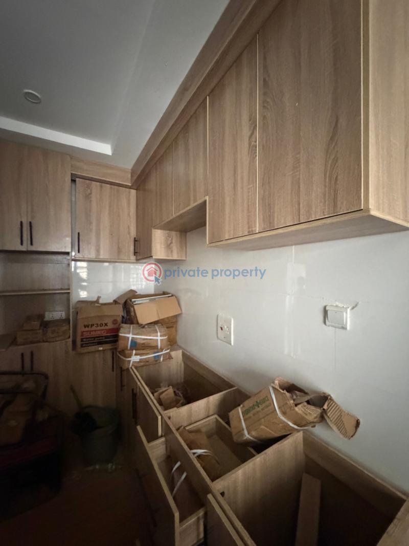 3 bedroom Detached Bungalow For Sale Nike Enugu Suburb Enugu Area  - 10