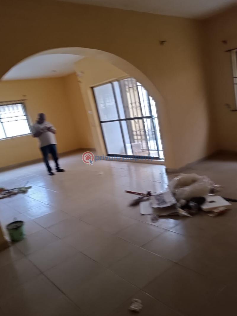 3 bedroom Flat & Apartment For Rent Governor's Road Ikotun Ikotun/Igando Lagos - 8