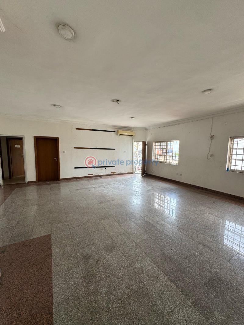 3 bedroom Commercial Property For Rent Victoria Island Lagos - 12