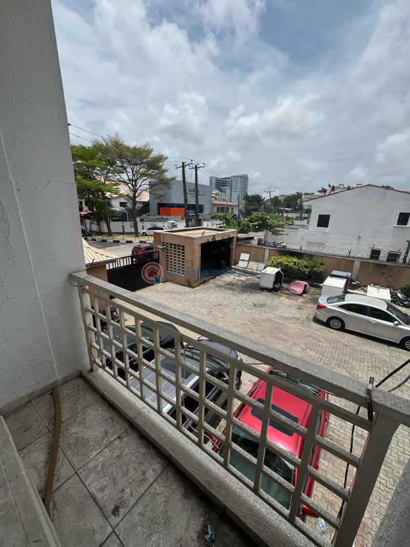 3 bedroom Commercial Property For Rent Victoria Island Lagos - 1