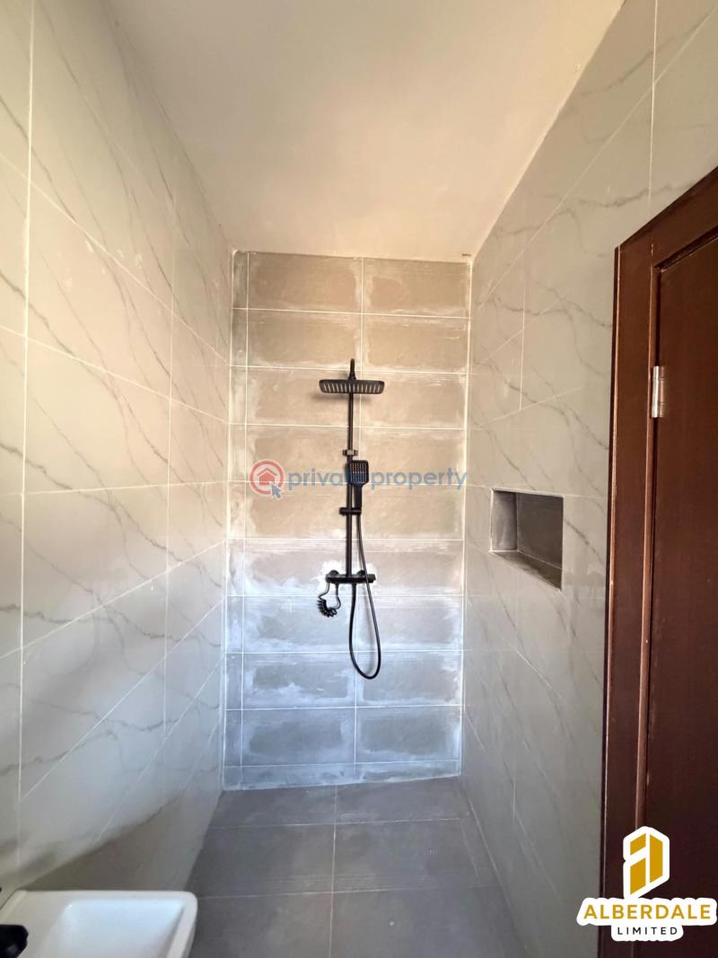 3 bedroom Flat & Apartment For Sale Gbagada Lagos - 12