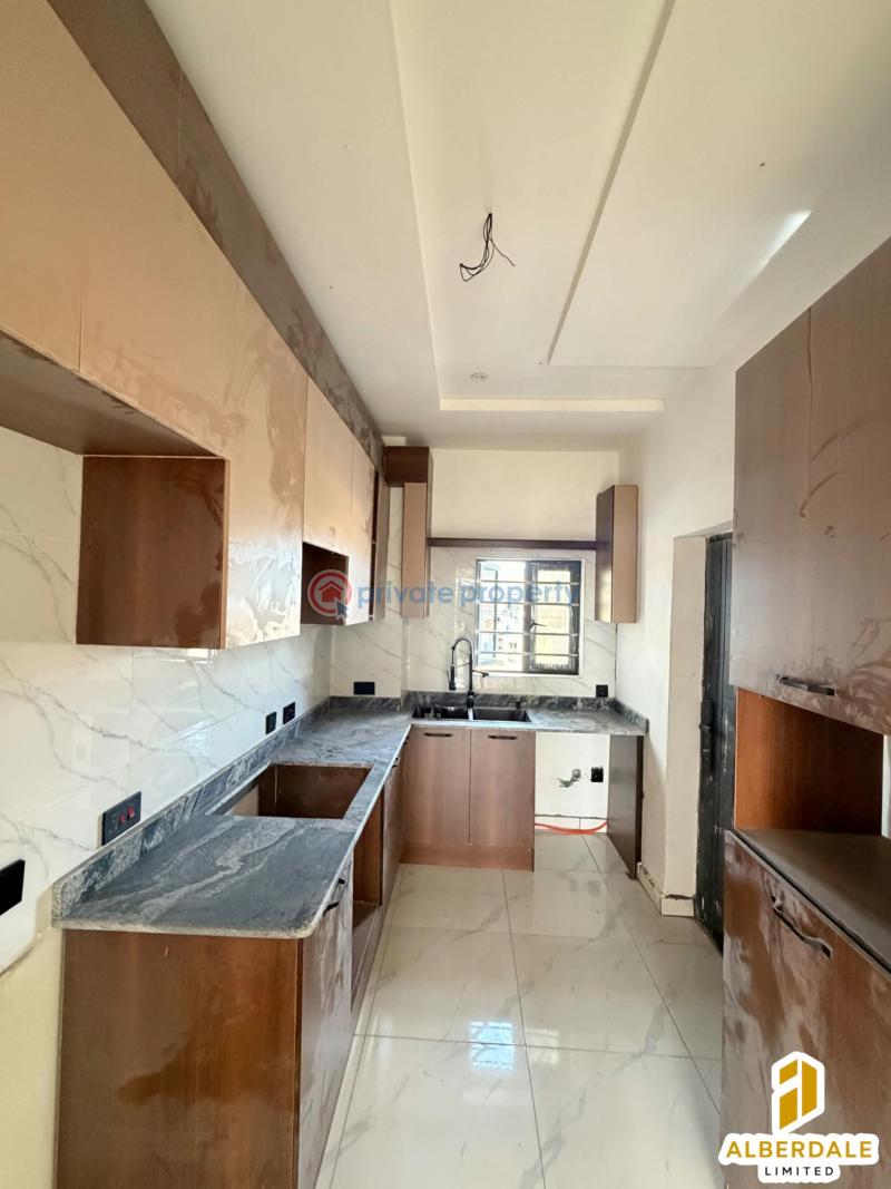 3 bedroom Flat & Apartment For Sale Gbagada Lagos - 3