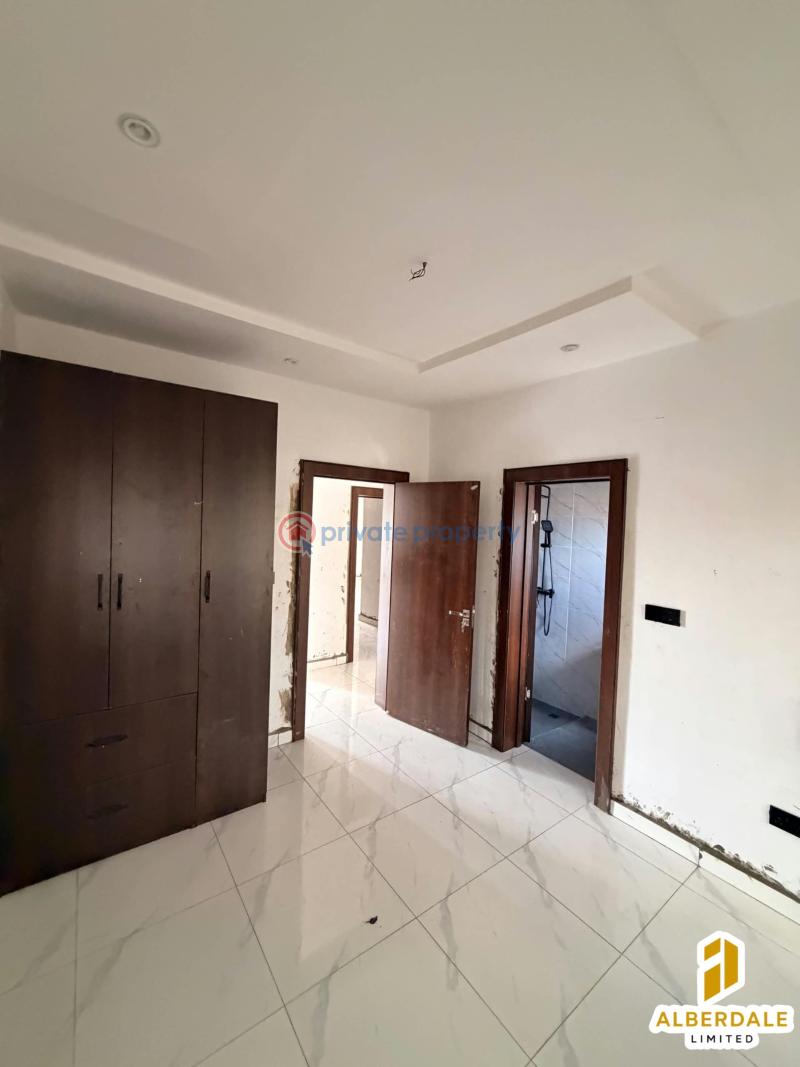 3 bedroom Flat & Apartment For Sale Gbagada Lagos - 5