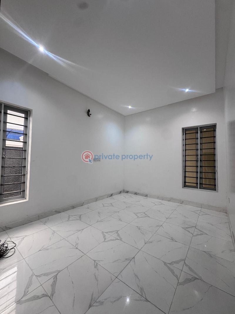 3 bedroom Detached Bungalow For Sale Karsana Abuja Phase 3  - 9