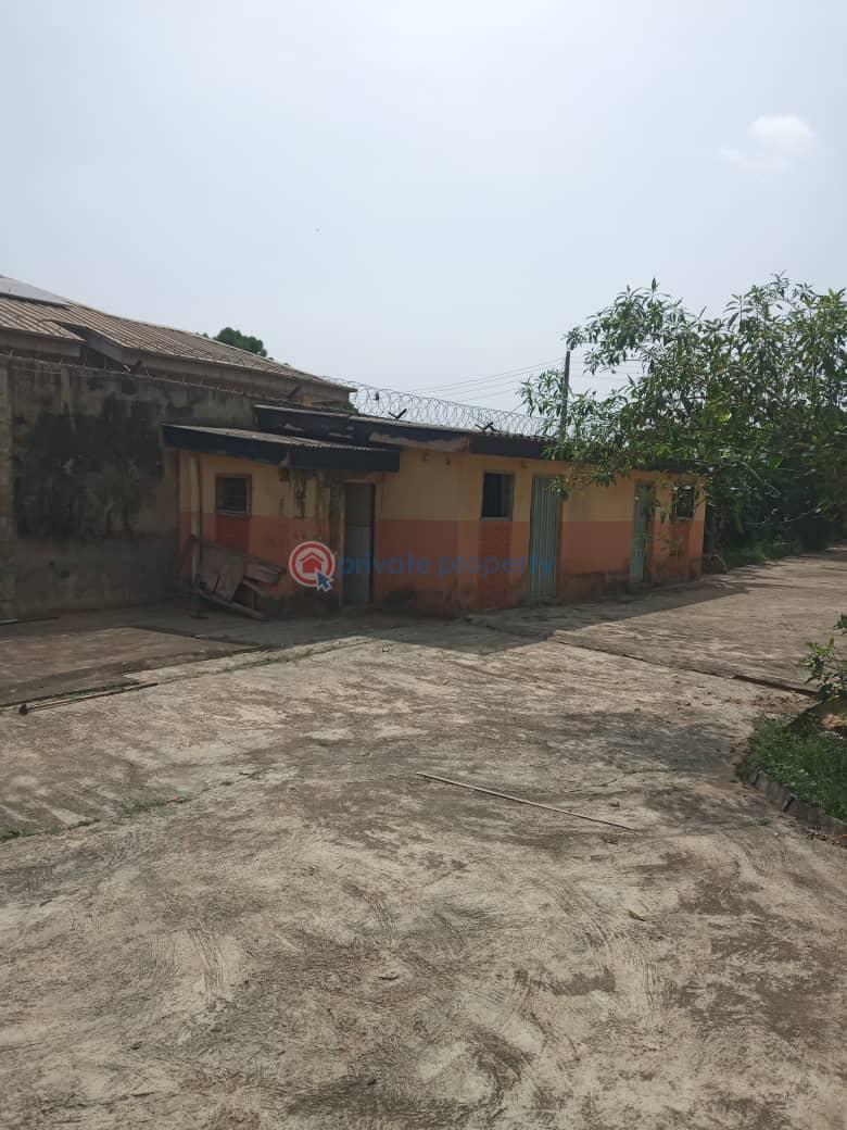 3 bedroom Detached Bungalow For Sale Opic Beachland Estate, Off Citiview Estate Road, Off Lagos/ibadan Expressway Warewa Warewa Lagos Extension Ogun - 2