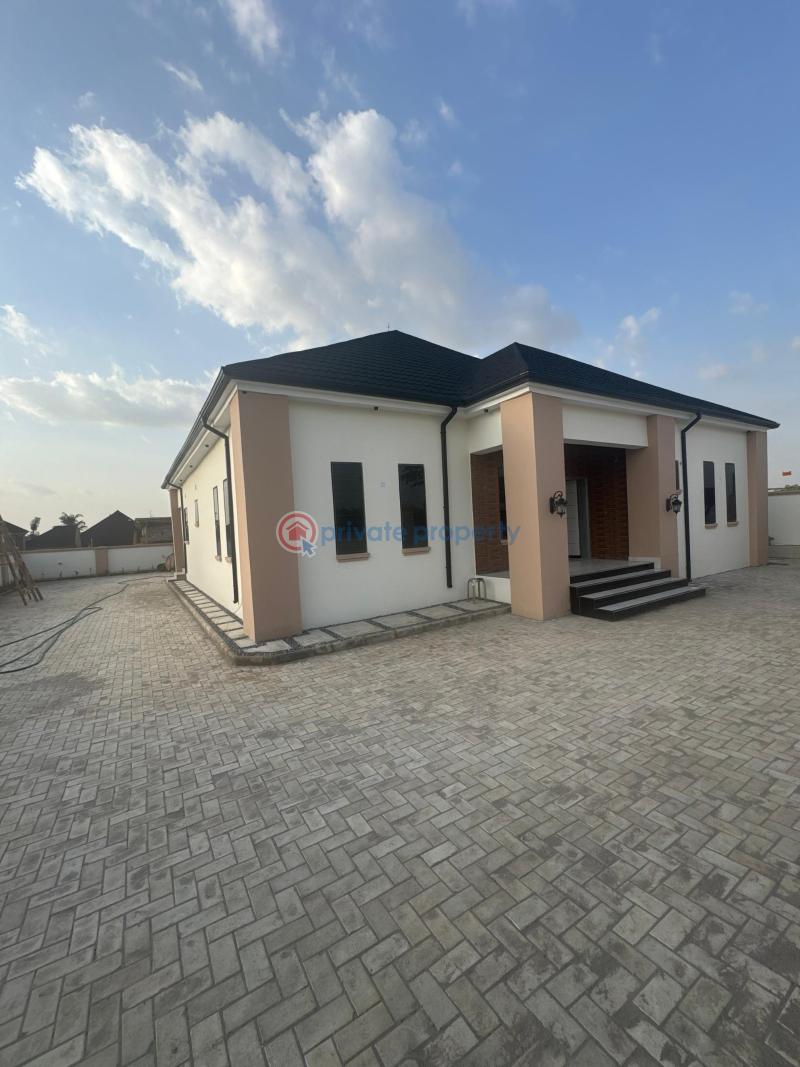 3 bedroom Detached Duplex For Sale Dakwo Abuja Phase 3  - 0
