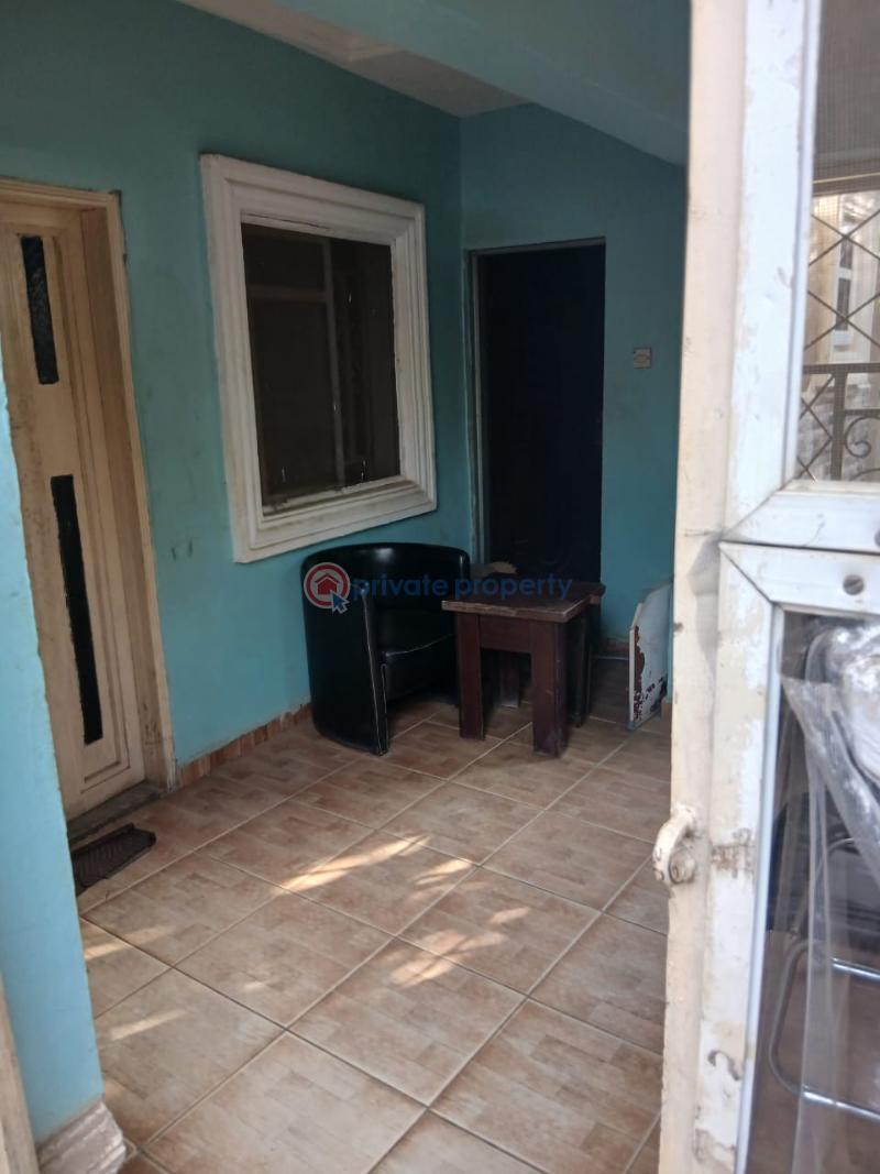 3 bedroom Detached Bungalow For Sale Before Sauka New Site Estate Lugbe Abuja Phase 4  - 0