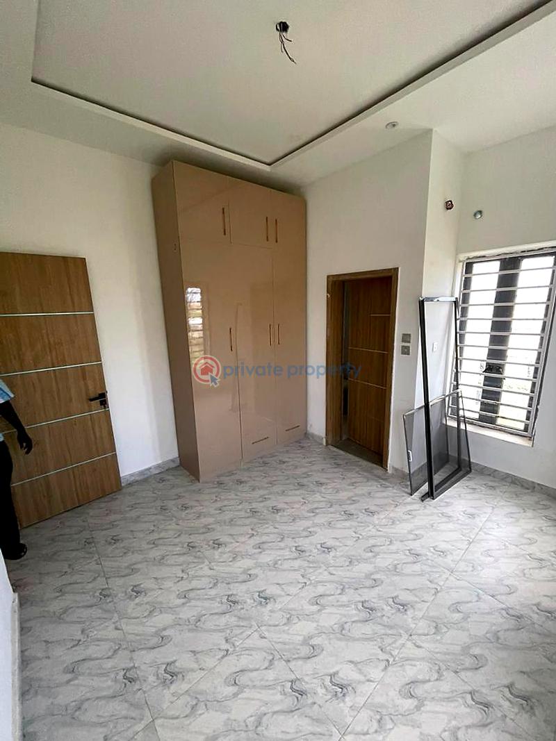 3 bedroom House For Sale Lekki Lagos - 4