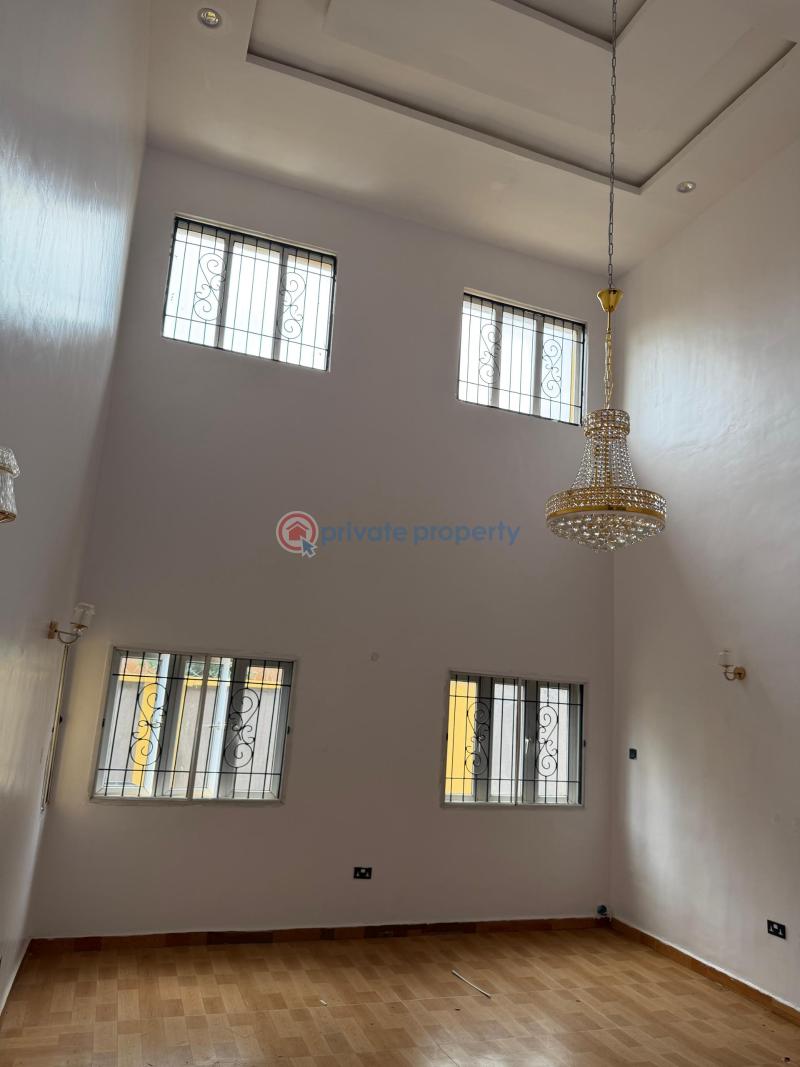 Flat & Apartment For Rent At Ayegoro Okebadan Area Akobo Ibadan Akobo Ibadan Oyo - 5