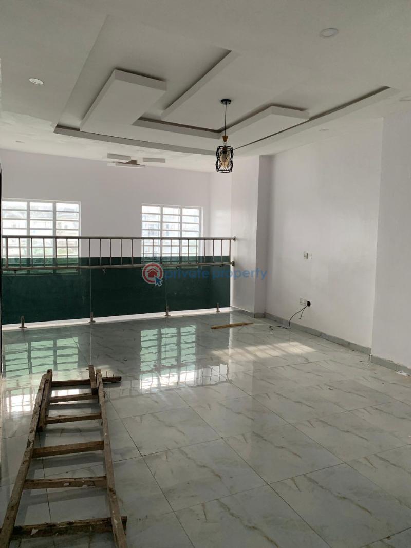 House For Rent Location: Carlton Gate Estate, Akobo. Akobo Ibadan Oyo - 1