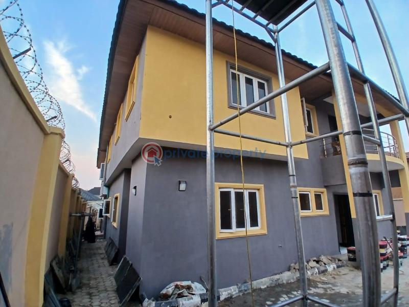 Flat & Apartment For Rent At Ayegoro Okebadan Area Akobo Ibadan Akobo Ibadan Oyo - 3