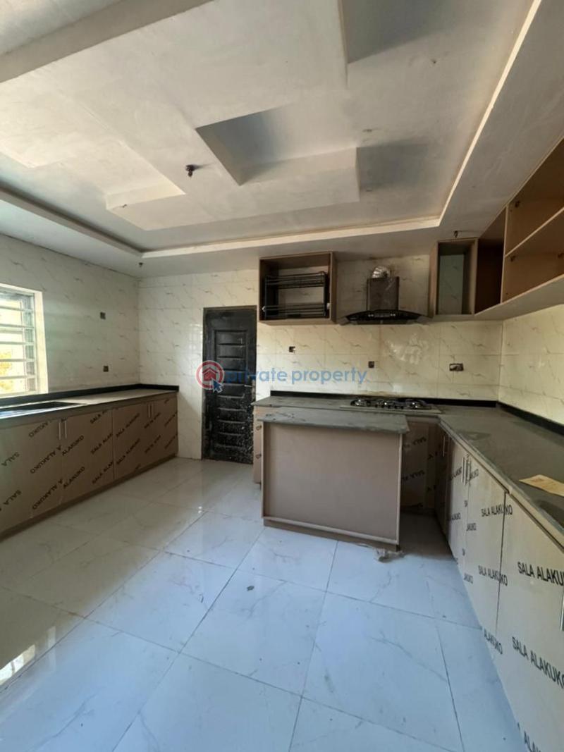 3 bedroom Block Of Flats For Rent Alalubosa Gra Ibadan Oyo - 0