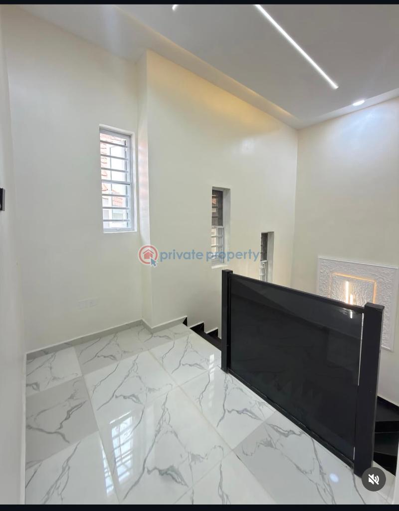 3 bedroom Terraced Duplex For Sale Gbagada Phase 1 Lagos - 3