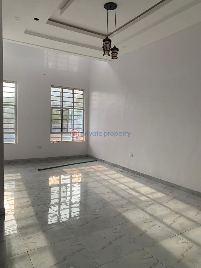 House For Rent Location: Carlton Gate Estate, Akobo. Akobo Ibadan Oyo - 7