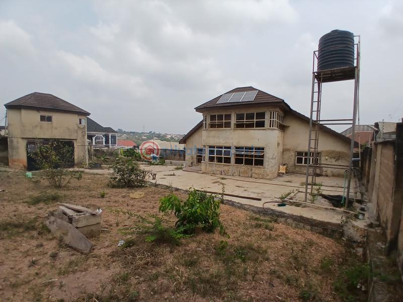 3 bedroom Detached Duplex For Sale Harmony Gold Est, Olondeologuneru Eleyele Ibadan Oyo - 5