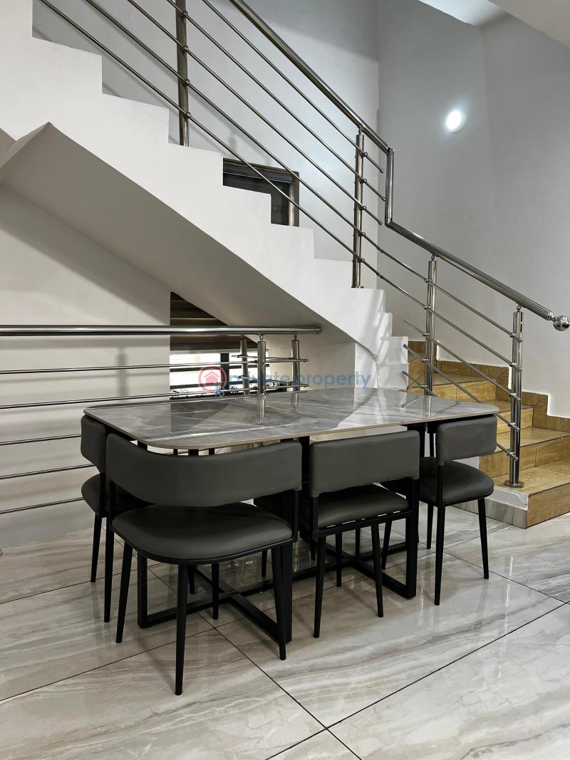 3 bedroom Duplex Short let Mende Maryland Lagos - 4