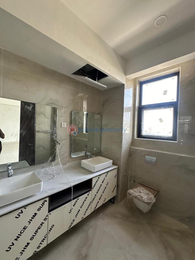 3-bedroom duplexes with bq - 18 3 bedroom House For Sale Lekki Phase 1 Lagos - 18