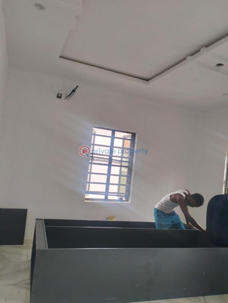 3 bedroom Flat & Apartment For Sale Ikorodu Lagos - 3