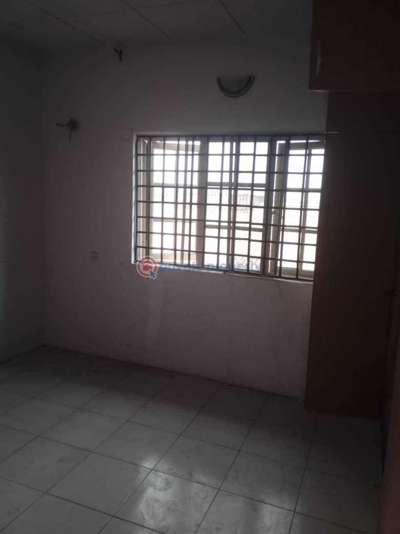 3 bedroom Block Of Flats For Rent Magodo GRA Phase 2 Kosofe/Ikosi Lagos - 2