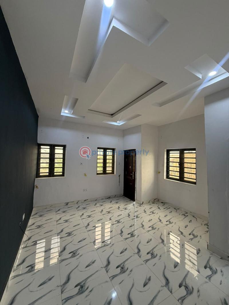 Flat & Apartment For Rent At Ikolaba Estate, Band A Ibadan Oyo - 2